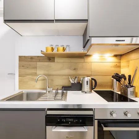 Sky Apartman Szaloniki