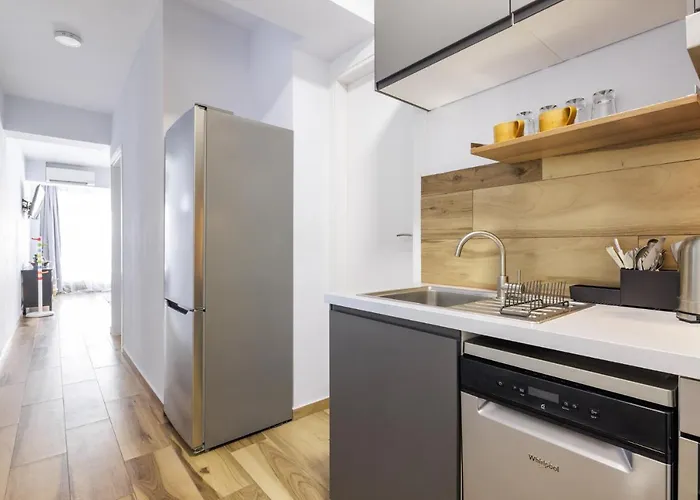 Апартаменты Sky Салоники